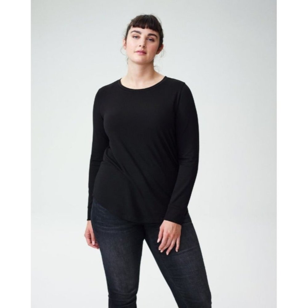 Universal Standard Long Sleeve Tee Rex